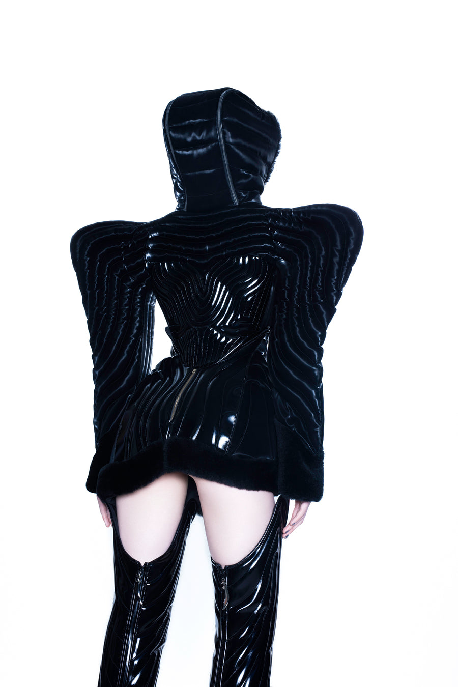 BLACK GLOSS QUILTED PUFFER SKIRT