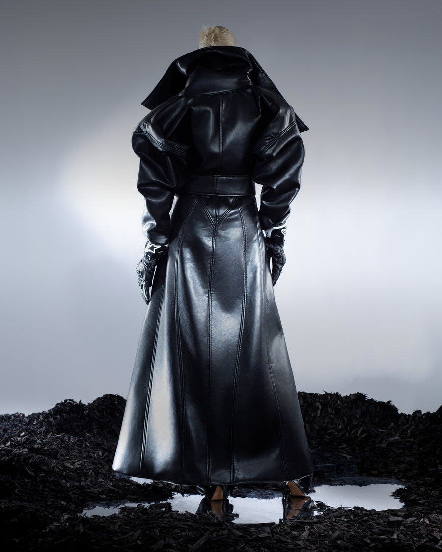 OVERSIZED LEATHER TRENCH