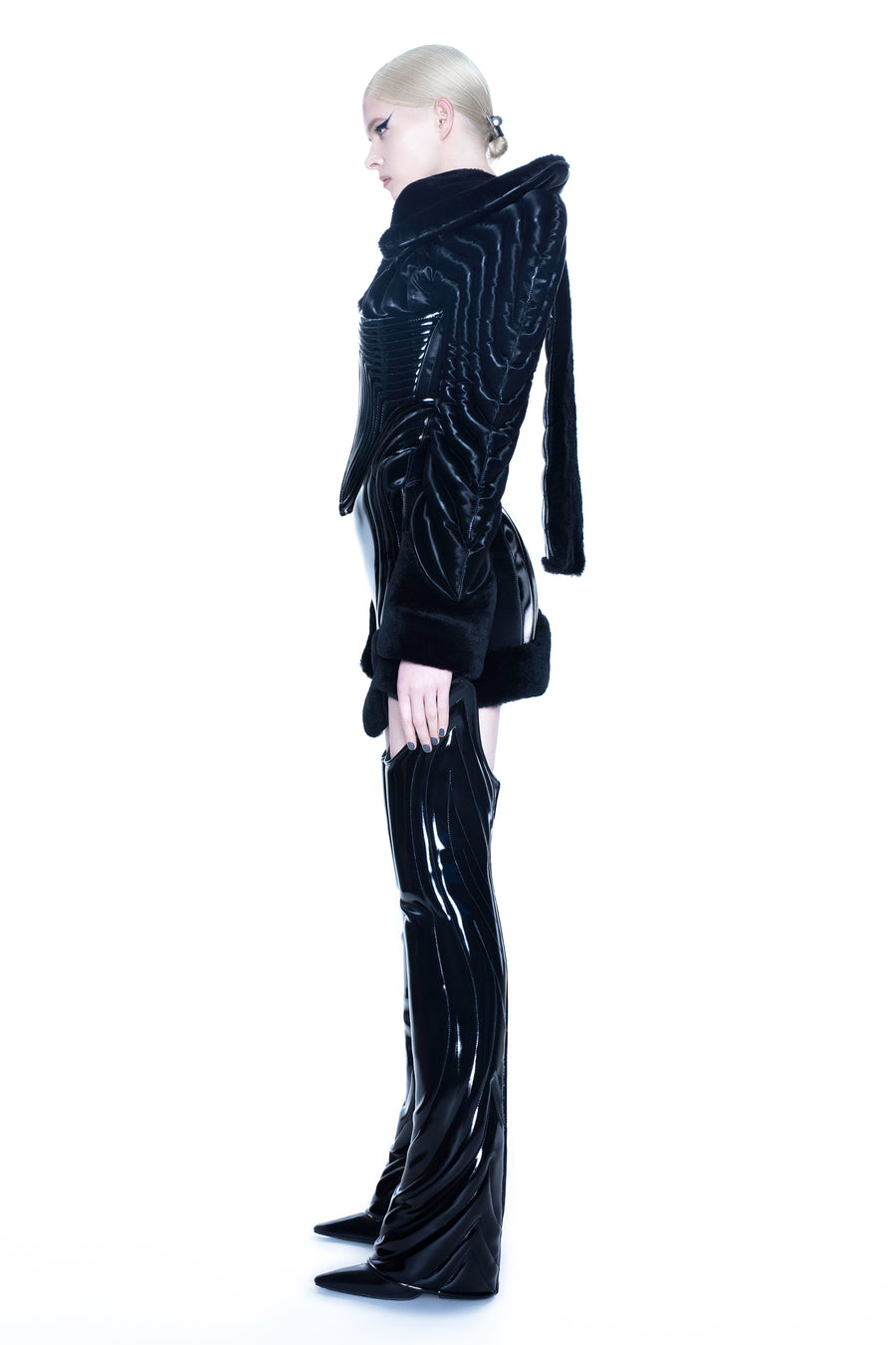 BLACK GLOSS QUILTED PUFFER JACKET